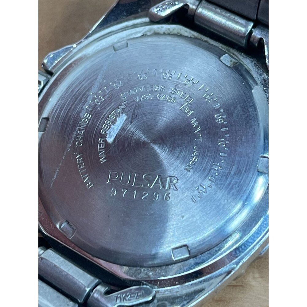 LUMINOX NAVY SEAL 3580-1GBq H-3LX- 200 Meters Water Resistant NEEDS BATTERY - Picture 11 of 12